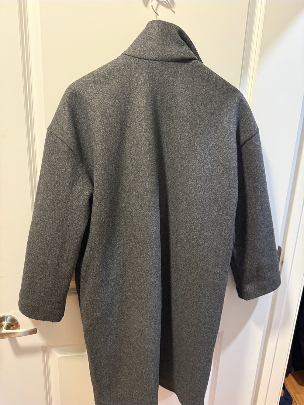 Vuori Women’s Charcoal Gray Coat with Stand Collar - Picture 3 of 4